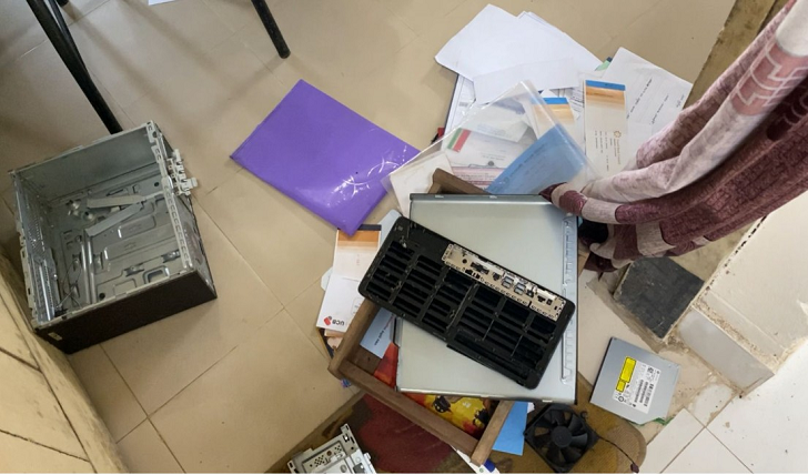 আনোয়ারায় হাসপাতালে চোরের হানা, নিয়ে গেল গুরুত্বপূর্ণ সরঞ্জাম