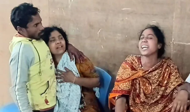 ভোলায় নিজ বাড়ির সামনে কৃষককে কুপিয়ে হত্যা