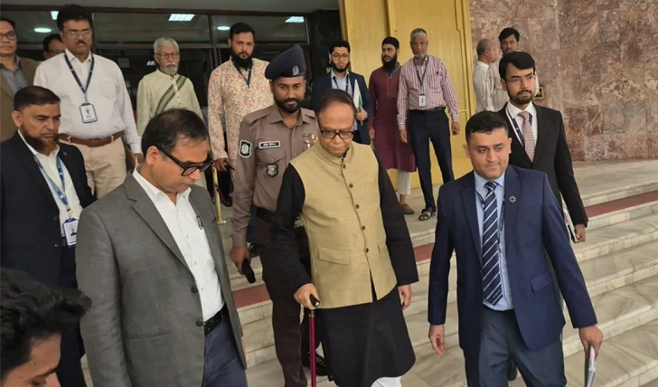 নীরবে কেন্দ্রীয় ব্যাংক ত্যাগ করলেন ড. আহসান এইচ মনসুর