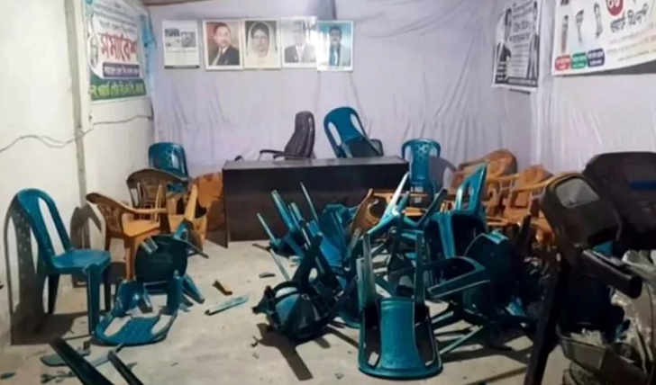 মাগুরায় বিএনপির দুই গ্রুপের সংঘর্ষে আহত ১২, অফিস ভাঙচুর