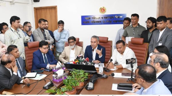 রেলকে আর লোকসানি প্রতিষ্ঠান হিসেবে দেখতে চায় না সরকার- রেলপথ মন্ত্রী