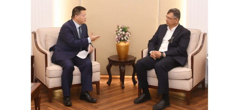 বাংলাদেশে আরো বেশি হারে চীনা বিনিয়োগের প্রতি আহ্বান স্বরাষ্ট্রমন্ত্রীর