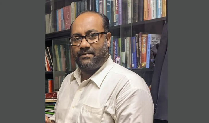 কর্ণফুলীতে ট্রাকচাপায় আইনজীবীর মৃত্যু