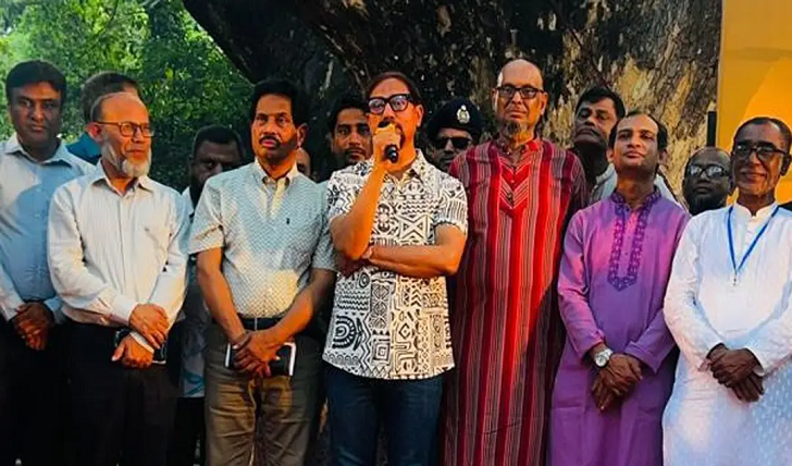 নববর্ষে ঐক্যের আহ্বান, দেশ পুনর্গঠনে সবাইকে একসঙ্গে কাজ করতে হবে