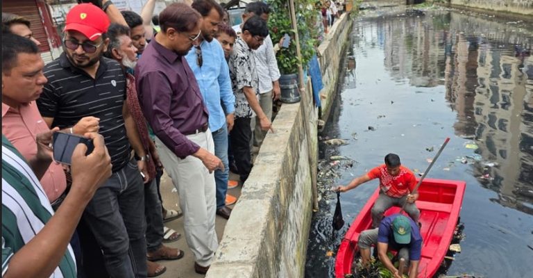 নগরবাসীর সচেতনতাই জলাবদ্ধতা নিরসনের মূল চাবিকাঠি- ডা. শাহাদাত