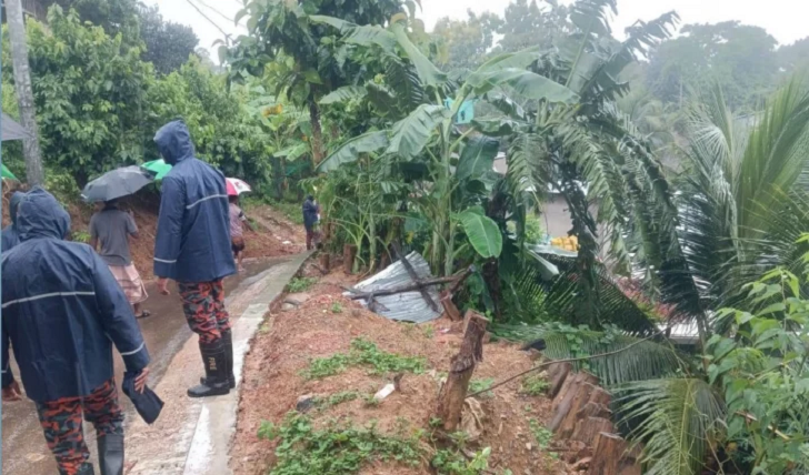 রাঙামাটিতে পাহাড় ধস ও বিদ্যুৎস্পৃষ্টে নিহত ২