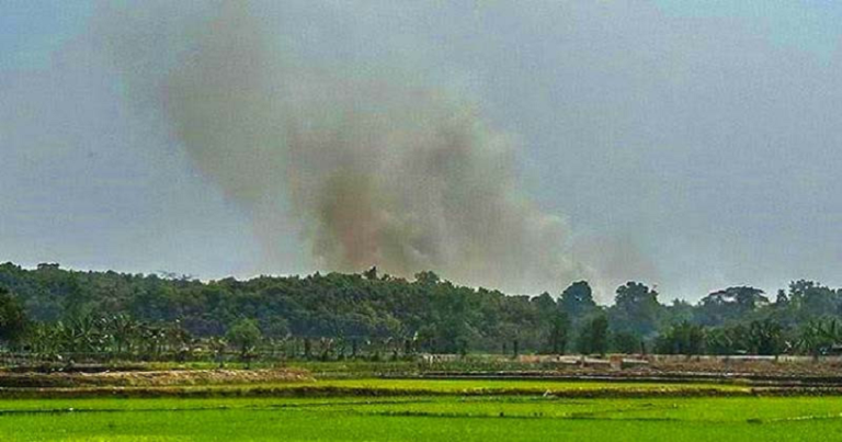 বিস্ফোরণের শব্দে কেঁপে উঠল টেকনাফ সীমান্ত, আতঙ্ক