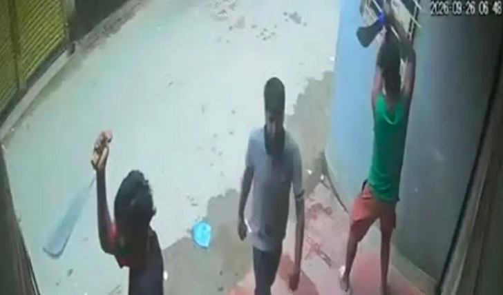 বাড়ির দখলের আসামি ধরতে গিয়ে পুলিশের গুলিতে গুলিবিদ্ধ ২, গ্রেপ্তার ৪