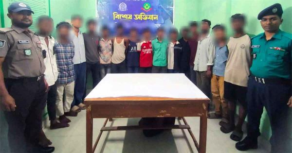 বাকলিয়ায় আধিপত্য বিস্তার নিয়ে সংঘর্ষের ঘটনায় গ্রেফতার-১৫