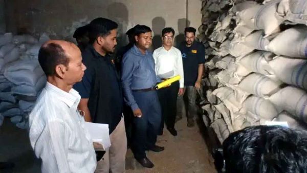 লাইসেন্স ছাড়াই গম মজুত, ৩ লাখ টাকা জরিমানা গুনল ফ্লাওয়ার মিল