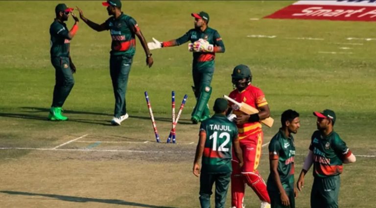 জিম্বাবুয়ের কাছে ৯৯ রানে হেরে ত্রিদেশীয় সিরিজ শুরু বাংলাদেশের