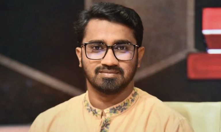 ‘গোলাম পরওয়ার ফাটা বাঁশের চিপায় পড়েছেন’